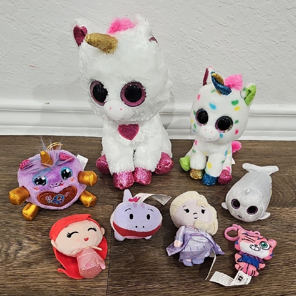 Lot Of Girls Ty, Disney, Rainbocorn And Other Plush Toys